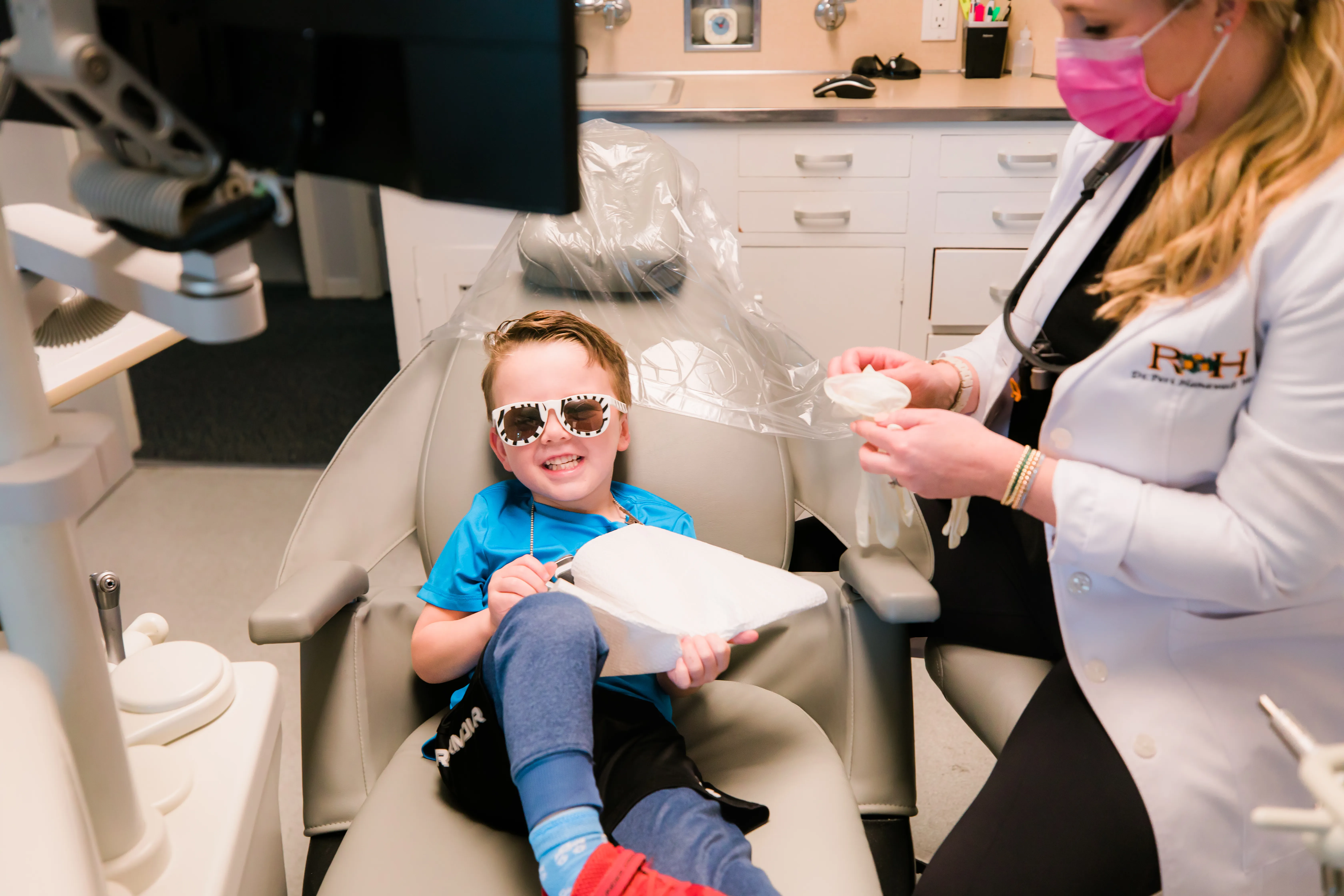 The exterior of the Hanawalt dental office